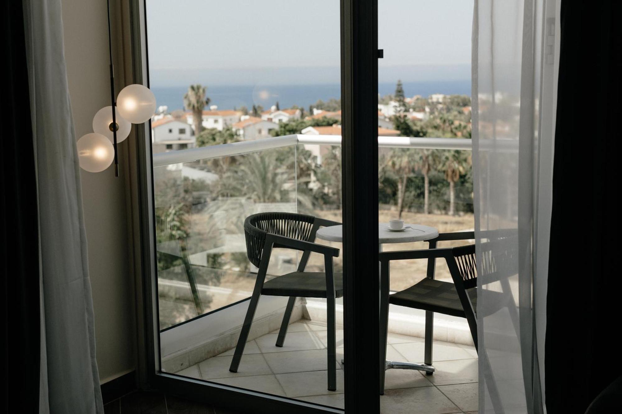 Cali Resort & Spa Designed For Adults By Louis Hotels بييا المظهر الخارجي الصورة